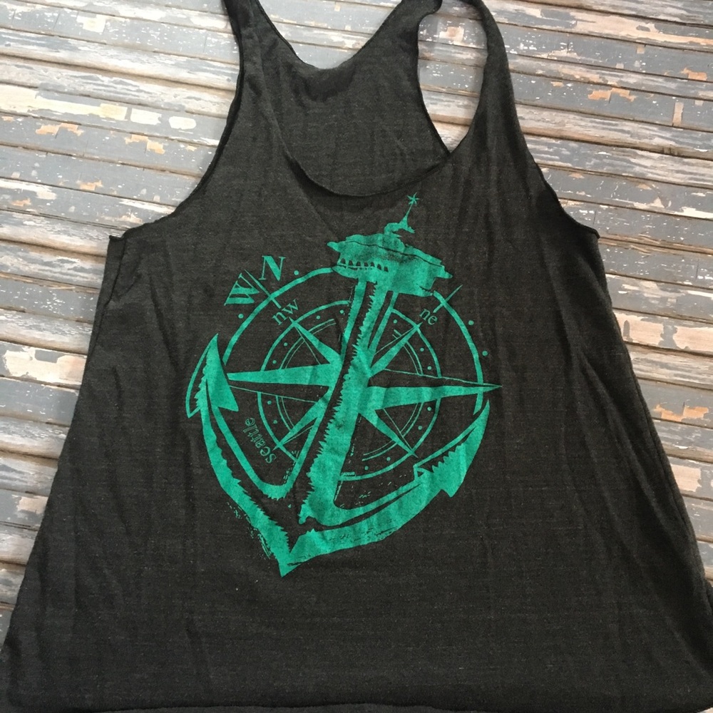 🌺American Apparel Size Large Tank